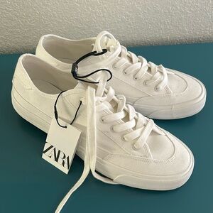 Zara white canvas sneaker.  Brand new!  Size 40